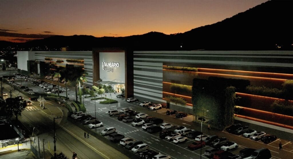 Grupo Almeida Junior,45 anos,crescimento,expansão,gastronomia,Balneário Shopping,Continente Shopping,investimentos,inovação,tecnologia