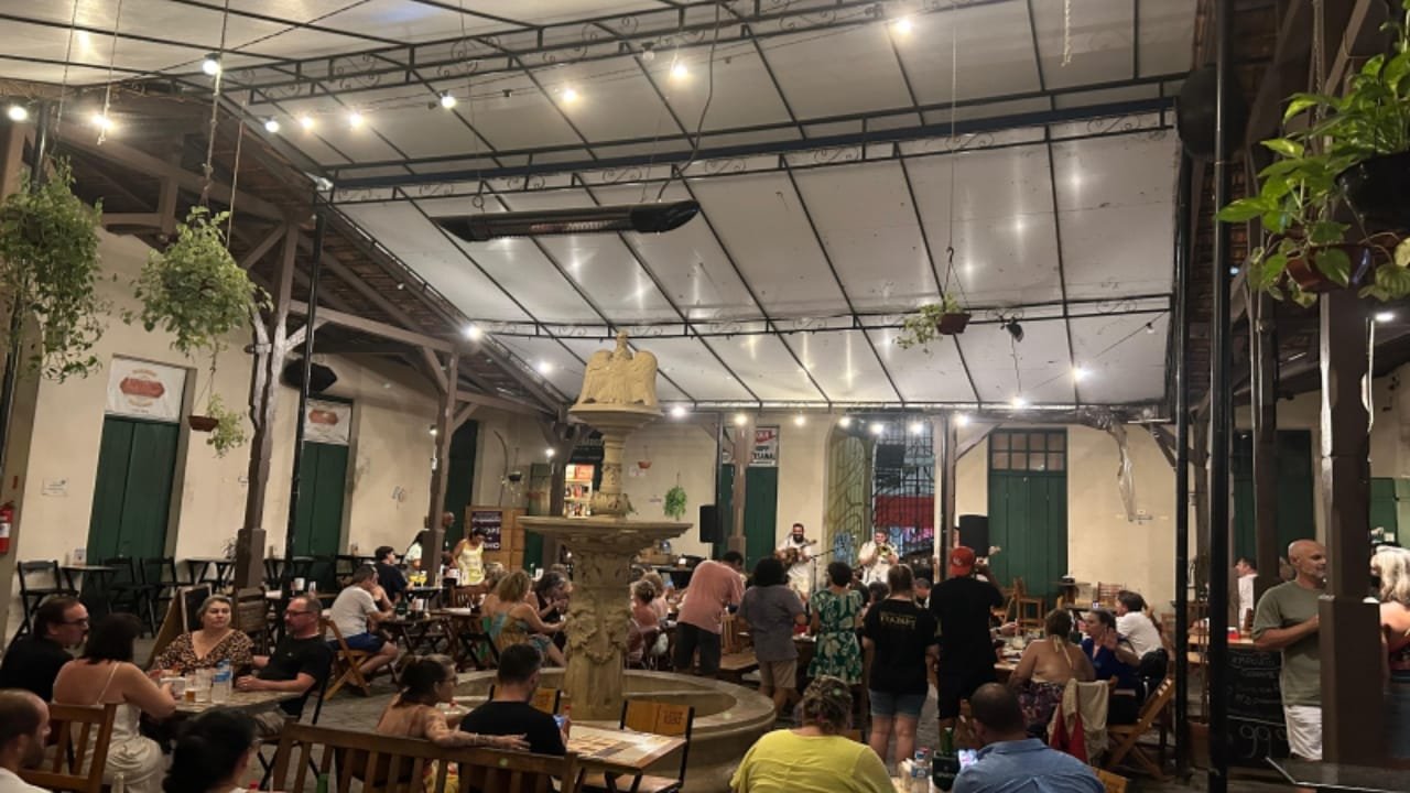 Mercado Público de Itajaí,apresentações musicais e eventos,Trio Cascaes Forró,Mercado Público