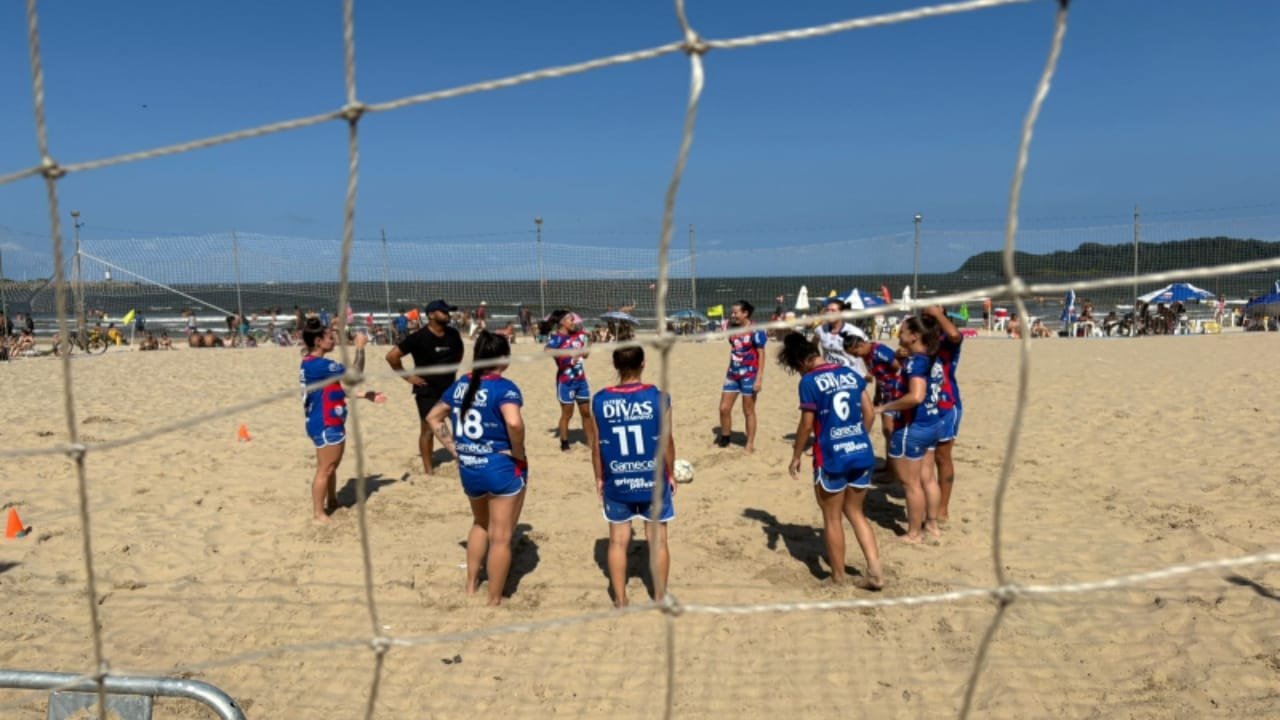Itajaí,Campeonato Municipal de Beach Soccer,Praia do Atalaia,Molhe,Tainha,Cavalo Marinho,Cherne,Real Tubarão,Atalaia,Dourado Real