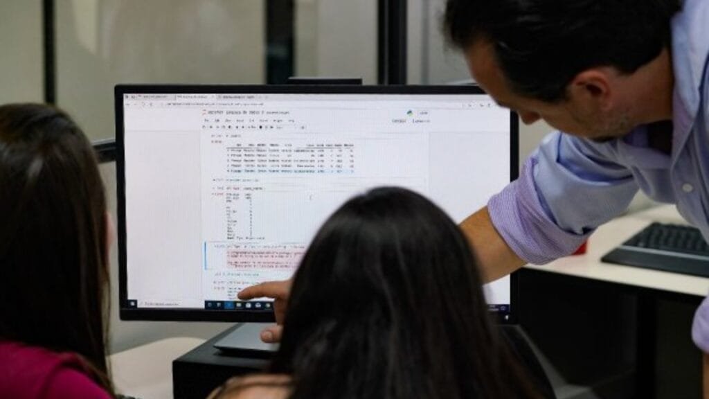 Universidade do Estado de Santa Catarina,Udesc,professor substituto,processo seletivo,Florianópolis,Caçador,Chapecó,Ibirama,Joinville,Lages,Laguna,Pinhalzinho,São Bento do Sul,edital,doadores de sangue,doadores de medula,voluntários Justiça Eleitoral,jurados Tribunal do Júri,prova de conhecimento,prova didática,prova de títulos,salários,titulação,áreas do conhecimento