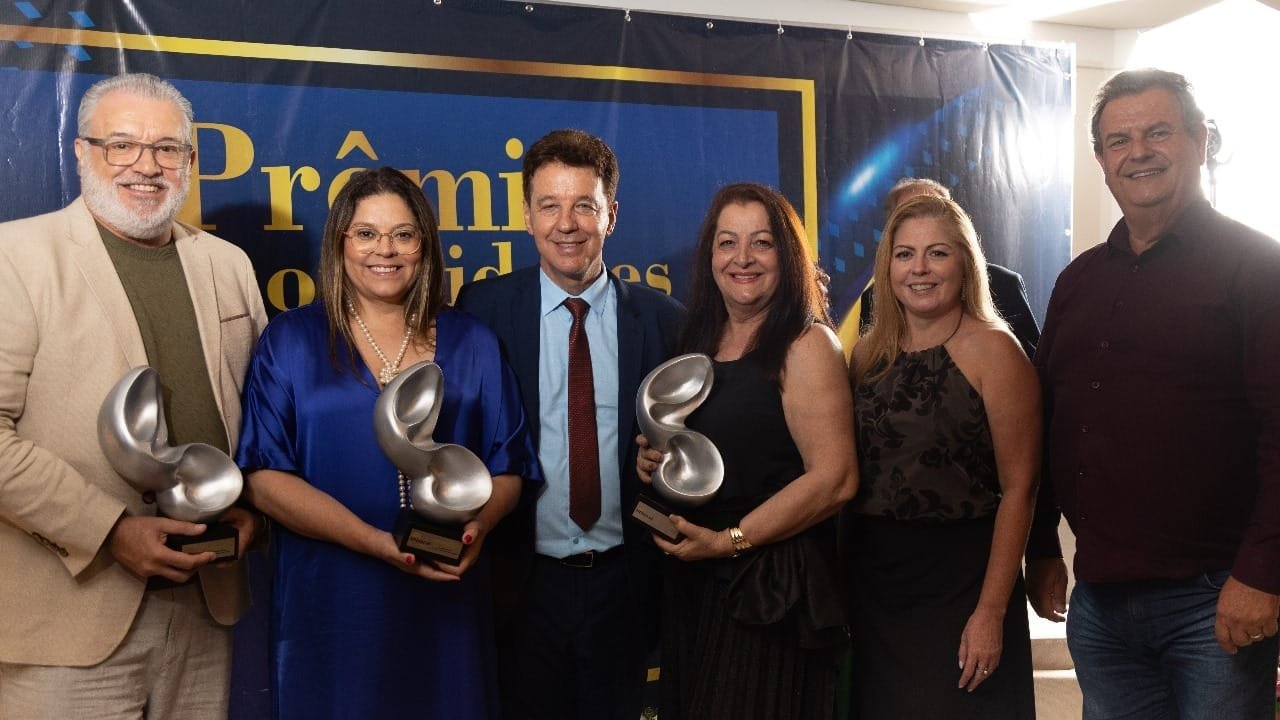 Prêmio,Personalidades,Empresários,Santa Catarina,Evento,Jornalismo,Cultura,Arte,Música,Gastronomia,Vinhos,Imprensa,Transmissão,Credibilidade