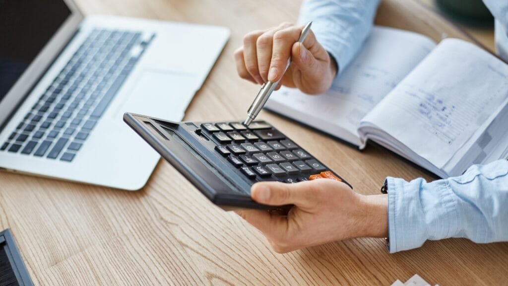 Feirão Serasa Limpa Nome,renegociação de dívidas,inadimplência,Santa Catarina,menor taxa de inadimplência,mutirão de negociação,Serasa Score,descontos,pagamento via Pix,Serasa Limpa Nome,Mapa da Inadimplência da Serasa.