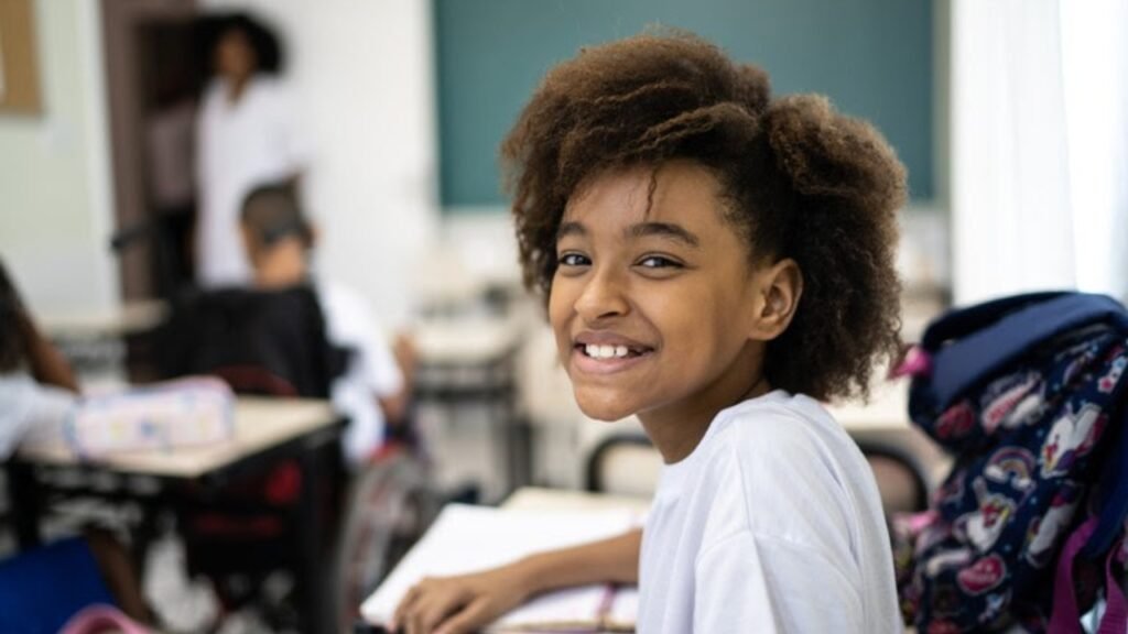 educação básica,salário-educação,FNDE,financiamento,MEC,ensino público,manutenção escolar,transporte escolar,equipamento educacional,estados,municípios,Distrito Federal,Censo Escolar,arrecadação,repasse