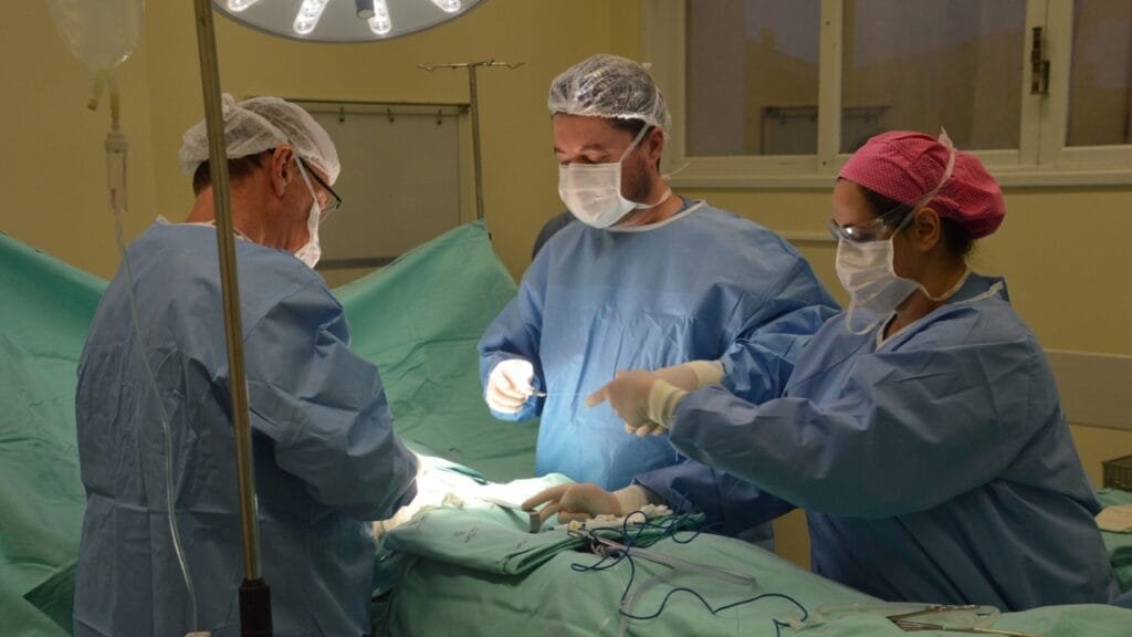 Florianópolis,Convenção Brasileira de Hospitais,AHESC,FHESC,hospitais filantrópicos,saúde catarinense,gestão hospitalar,saúde pública,UTI,inovação hospitalar,saúde SUS,eventos de saúde,FBH,leitos de hospital,exposições de saúde