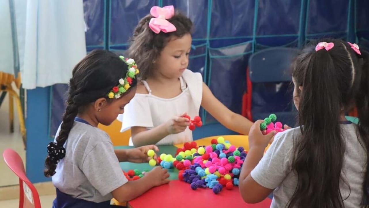 CEM Nova Esperança,educação infantil,novas vagas,Balneário Camboriú,Secretaria de Educação,biblioteca,ampliação escolar,prefeita Juliana Pavan,Kelli Dacol,reforma do telhado