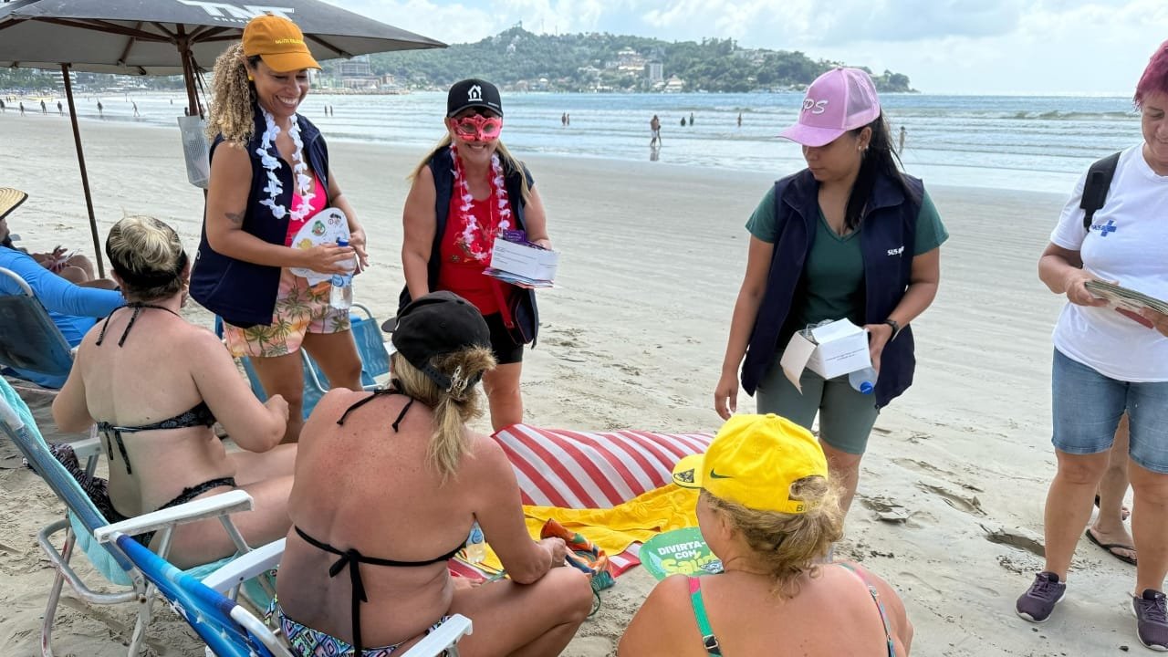 Itapema,Carnaval,prevenção,Secretaria de Saúde,COASI,Fabrício Lazzari,preservativos,saúde sexual,Orla do Centro,Meia Praia,DSTs,campanha de saúde,Santa Catarina
