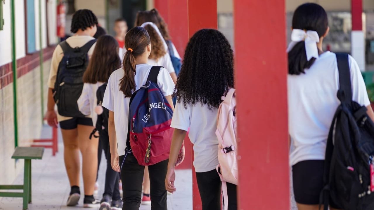 Ampliação,Ensino Bilíngue,Alfabetização,Método IntraAct,Dislexia,Autismo,TDAH,Infraestrutura,Educação de Qualidade,Santa Catarina