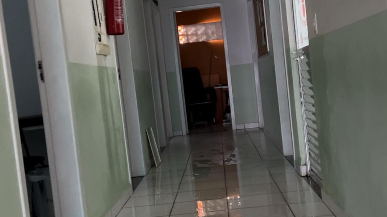 Secretaria de Saúde,Camboriú,UBS Flamboyant,reforma,infiltração,Bairro Conde Vila Verde,UBS CAIC,Monte Alegre,atendimento médico,saúde pública,Prefeitura de Camboriú