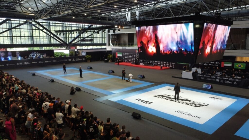 Fundação Municipal de Esportes,Balneário Camboriú,Campeonato Sul-Americano de Jiu-Jitsu,Confederação Brasileira de Jiu-Jitsu,Parque Olímpico de Deodoro,Rio de Janeiro,atletas de jiu-jitsu,Biatriz Carvalho,Bryan Stein dos Santos,Estevão Ristow,Felipe Gabriel Mafra,Kiara Liene,Matheus Andreo Faria,Murilo Damitis Escobar,Rayan Gabriel Pasqualini,William Garcia,Sérgio Luiz de Souza