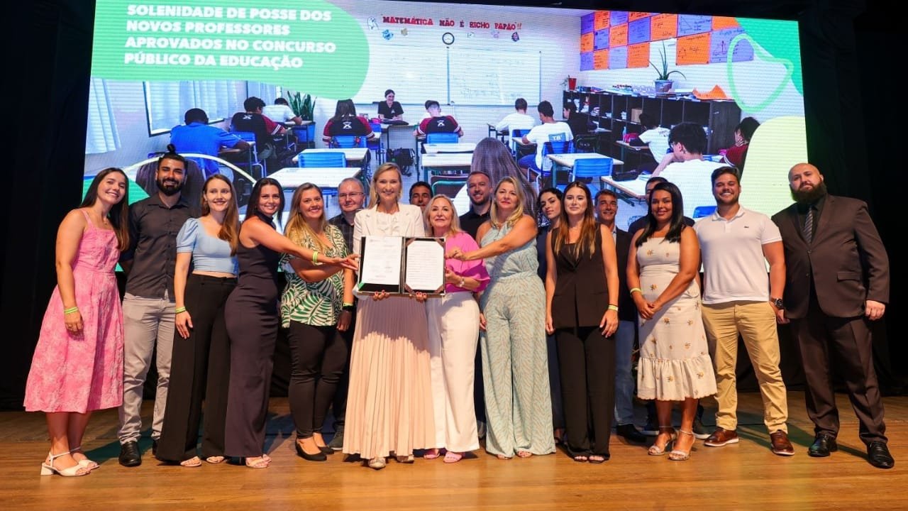 Educação Pública,Concurso Público,Professores Efetivos,Nomeação,Ensino Estadual,Formação Pedagógica,Carreira Docente