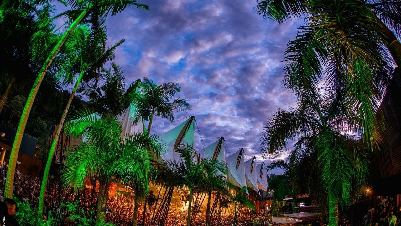 The Road to Tomorrowland Brasil,Greenvalley,Tomorrowland,música eletrônica,festival,Steve Angello,line-up,ingressos,evento sunset,Beats,DJ Mag,Camboriú,clube,experiência,pré-evento,edição limitada