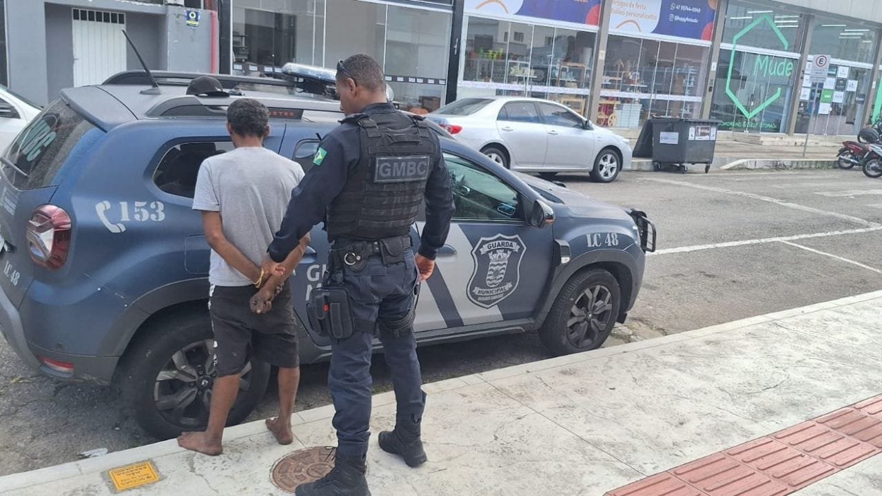 Furto de cabos,Preso em flagrante,Marginal Leste,Guarda Municipal BC,Fiação elétrica,CPP Balneário