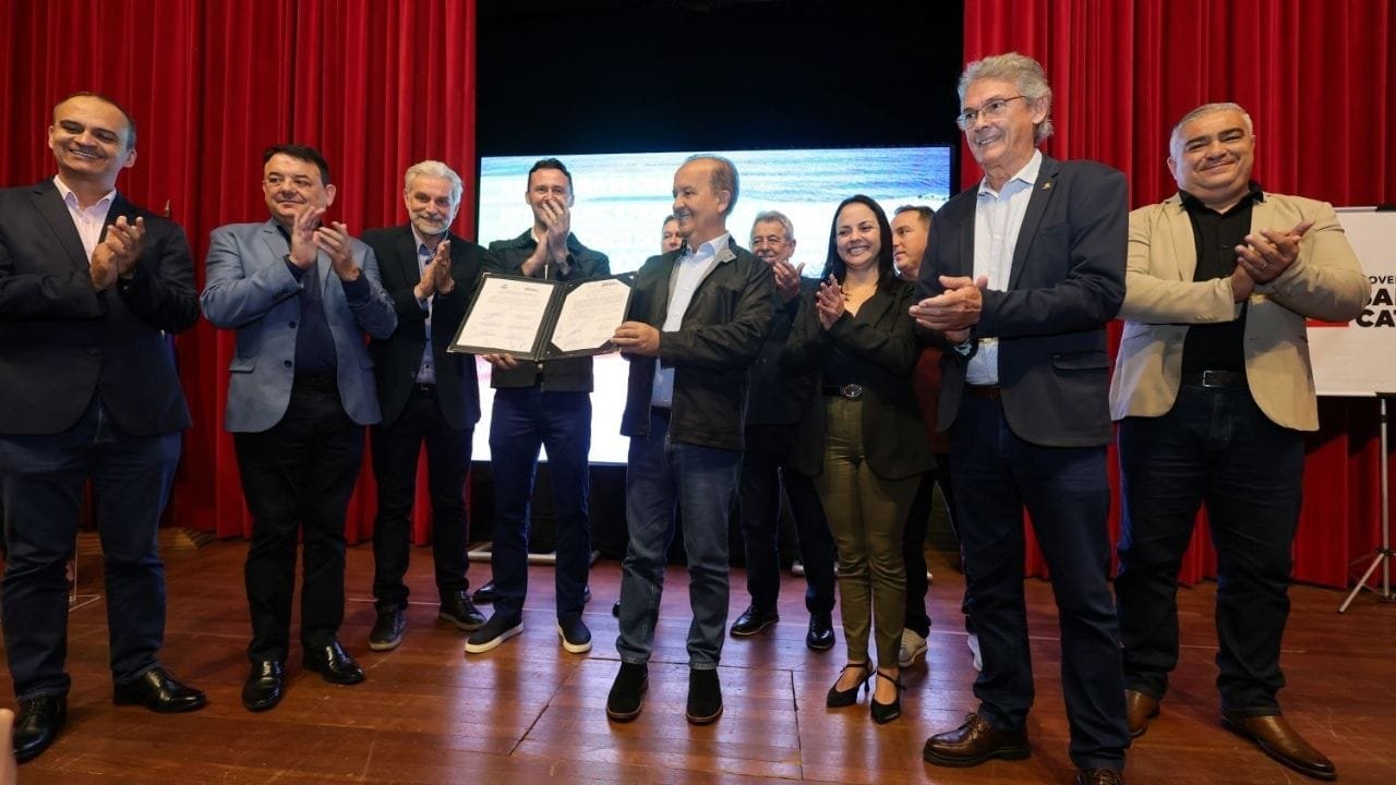 investimento Celesc São Francisco do Sul,subestação energia SC,Jorginho Mello energia,obras infraestrutura elétrica SC,regularização energia Praia do Ervino,expansão sistema elétrico Santa Catarina,linhas de transmissão SC,desenvolvimento econômico SC