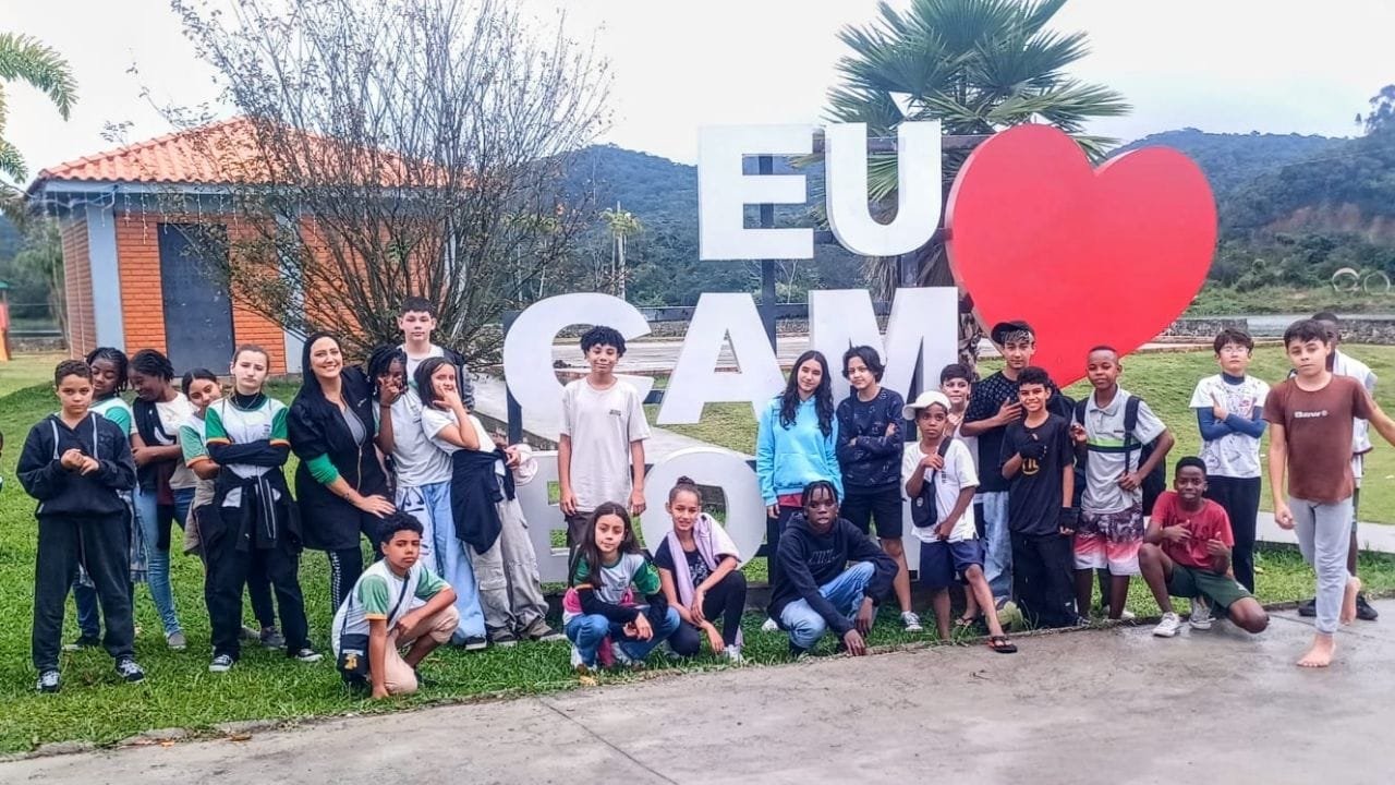 Camboriú,projeto educativo,livro coletivo,patrimônio material,patrimônio imaterial,patrimônio ambiental,estudantes,rede municipal de ensino,Lei Federal de Incentivo à Cultura,Instituto Aegea,Águas de Camboriú,Rio Camboriú,Parque Linear,Festa do Divino Espírito Santo,identidade cultural
