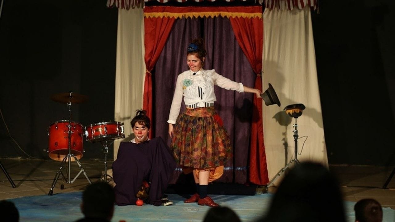 Marafunda Cultural,evento gratuito,festival em Canelinha,programação artística,teatro em Santa Catarina,música nordestina,jazz manouche,cultura catarinense,oficina educativa,parque municipal Emília de Simas,lambe-lambe,food trucks Canelinha,SESC biblioteca,coletivo de artes,política Aldir Blanc