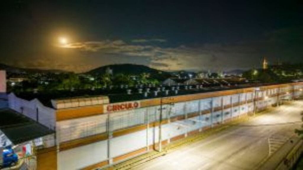 vagas emprego Gaspar,estágio engenharia,indústria têxtil Gaspar,vagas Círculo,oportunidades emprego têxtil,setor de fiação,vagas acabamento têxtil,estágio mecatrônica,vagas tinturaria,expedição Gaspar,vagas com inscrição online,salário competitivo,programa de estágio,emprego em Gaspar SC,desenvolvimento profissional