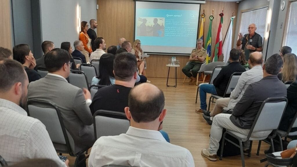 Sebrae SC,setor de Defesa,MPEs Defesa,mercado de Defesa Nacional,como vender para o Exército,Comprasnet,SICAF,licitações públicas,inovação em defesa,microempresa fornecedora,fragatas classe Tamandaré,SISDIA,Sebrae Itajaí