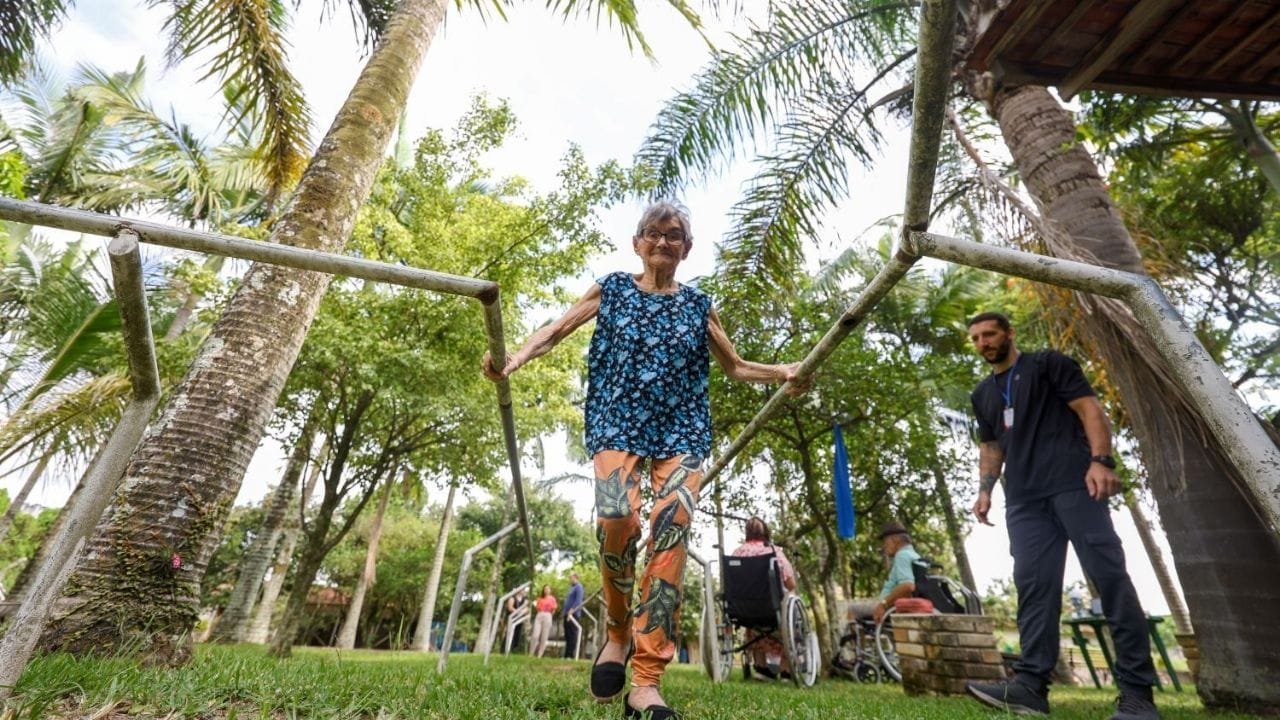 doação imposto de renda,Fundo Estadual do Idoso,FIA,FEI,Santa Catarina,contribuintes,projeto social,crianças e idosos,recursos fiscais,apoio à infância,apoio ao idoso,contribuição voluntária,impacto social,ajuda social,transformação de vidas