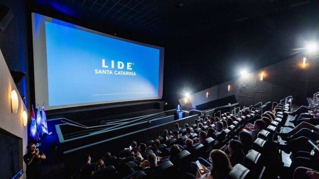 LIDE Santa Catarina,Balneário Camboriú,cidades inteligentes,empreendedorismo,inovação tecnológica,sustentabilidade,saneamento básico SC,energia limpa,mobilidade urbana,segurança pública,mercado imobiliário,inteligência artificial,gestão pública,parcerias público-privadas,transformação digital