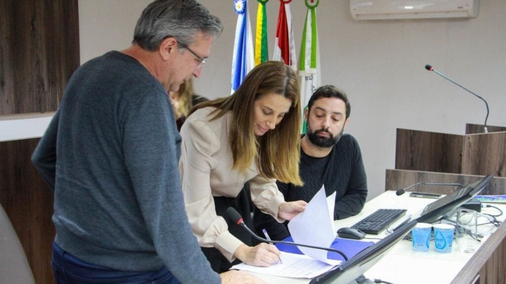 Hospital Ruth Cardoso,estadualização hospital,Balneário Camboriú,Câmara de Vereadores,sessão 17/06