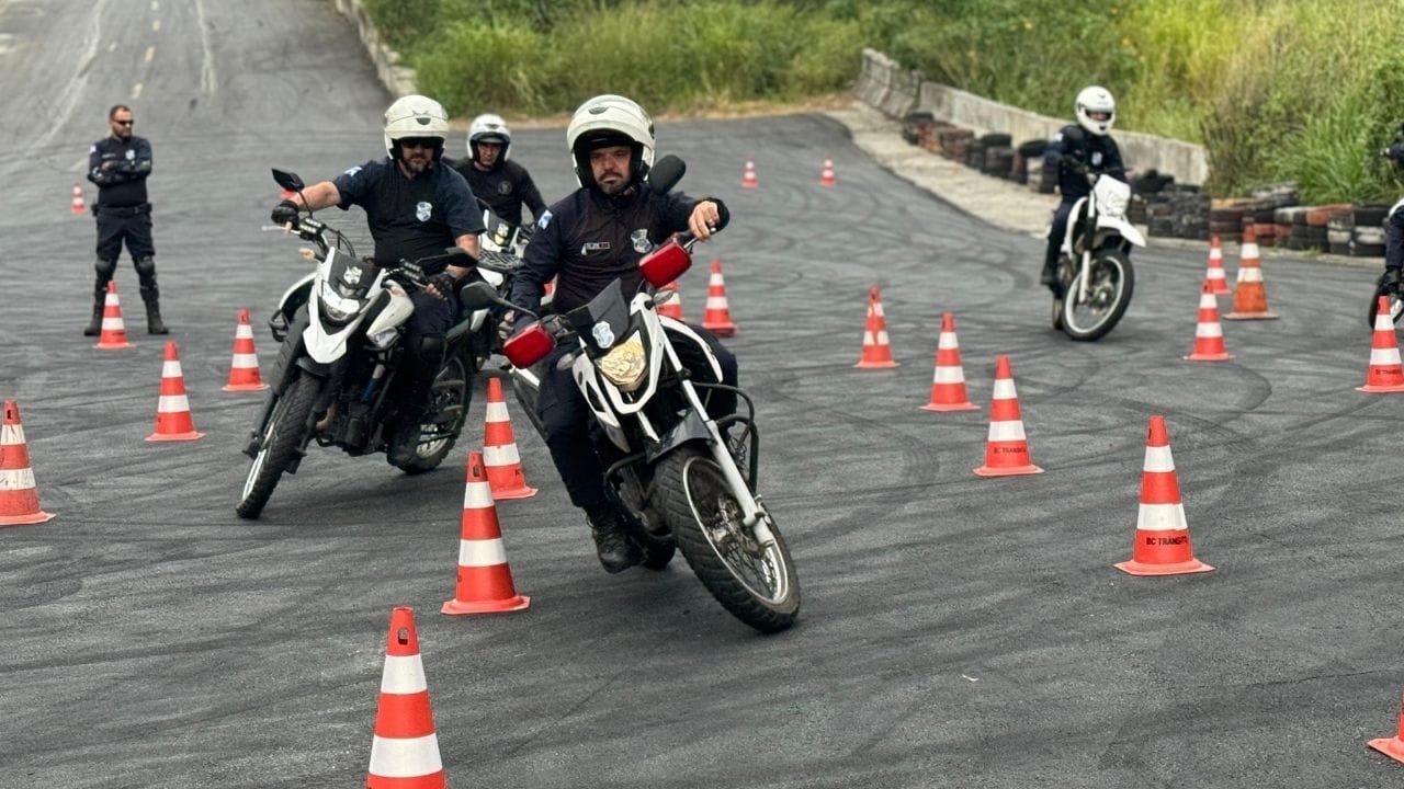 curso agentes de trânsito,motocicletas segurança pública,Balneário Camboriú