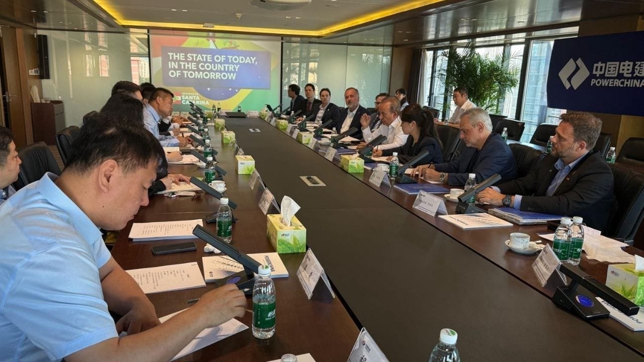data center Santa Catarina,PowerChina SC,inteligência artificial SC,investimentos tecnológicos SC