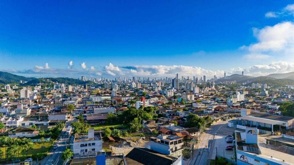 MEI Camboriú,crescimento MEI 2025,empreendedorismo local