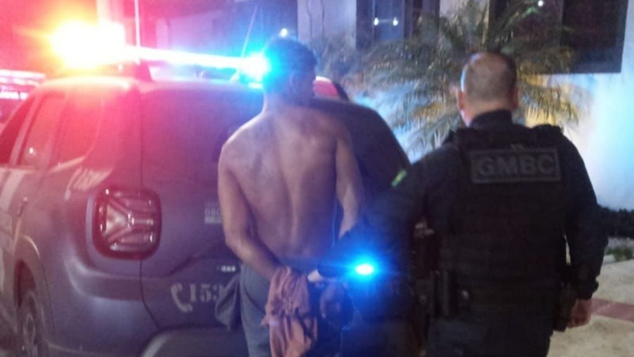 arrombamento oficina Camboriú,homem preso dano,Guarda Municipal madrugada
