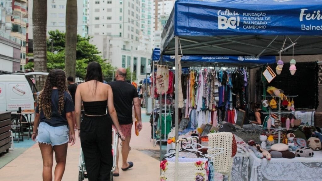 Arraial da Feira,Balneário Camboriú evento,Praça da Bíblia,festa julina Camboriú