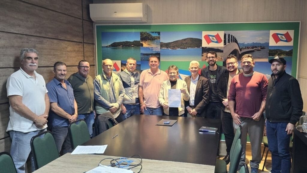 Porto Belo,Fundação de Esportes,campo de futebol Vila Nova,locação de campo,contrato esportivo,projetos sociais Porto Belo,atividades esportivas em Porto Belo