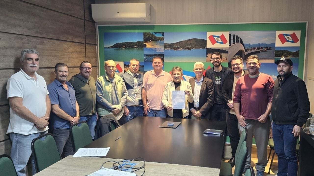 Porto Belo,Fundação de Esportes,campo de futebol Vila Nova,locação de campo,contrato esportivo,projetos sociais Porto Belo,atividades esportivas em Porto Belo