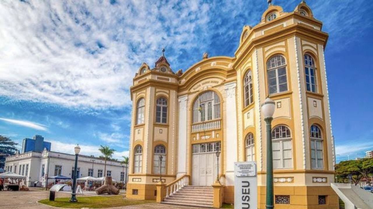 credenciamento cultural Itajaí,Fundação Genésio Miranda Lins,música e memórias,editais para artistas,investimento cultura Itajaí