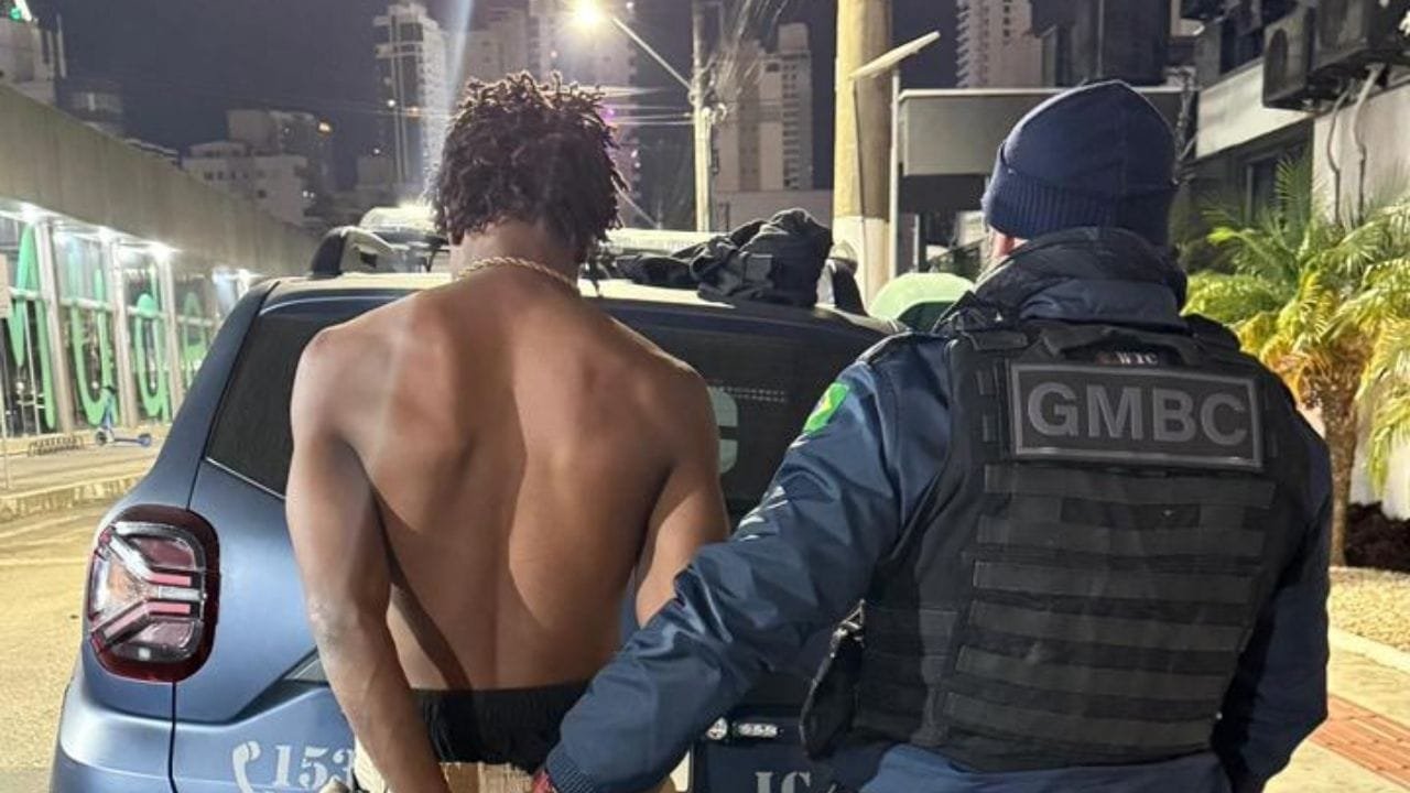 agressão mulher BC,prisão violência doméstica,Balneário Camboriú,Agentes de Trânsito,Guarda Municipal