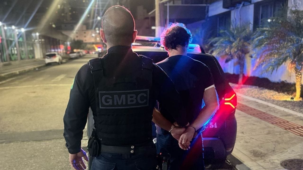 violência doméstica Camboriú,prisão agressor,Guarda Municipal Balneário Camboriú