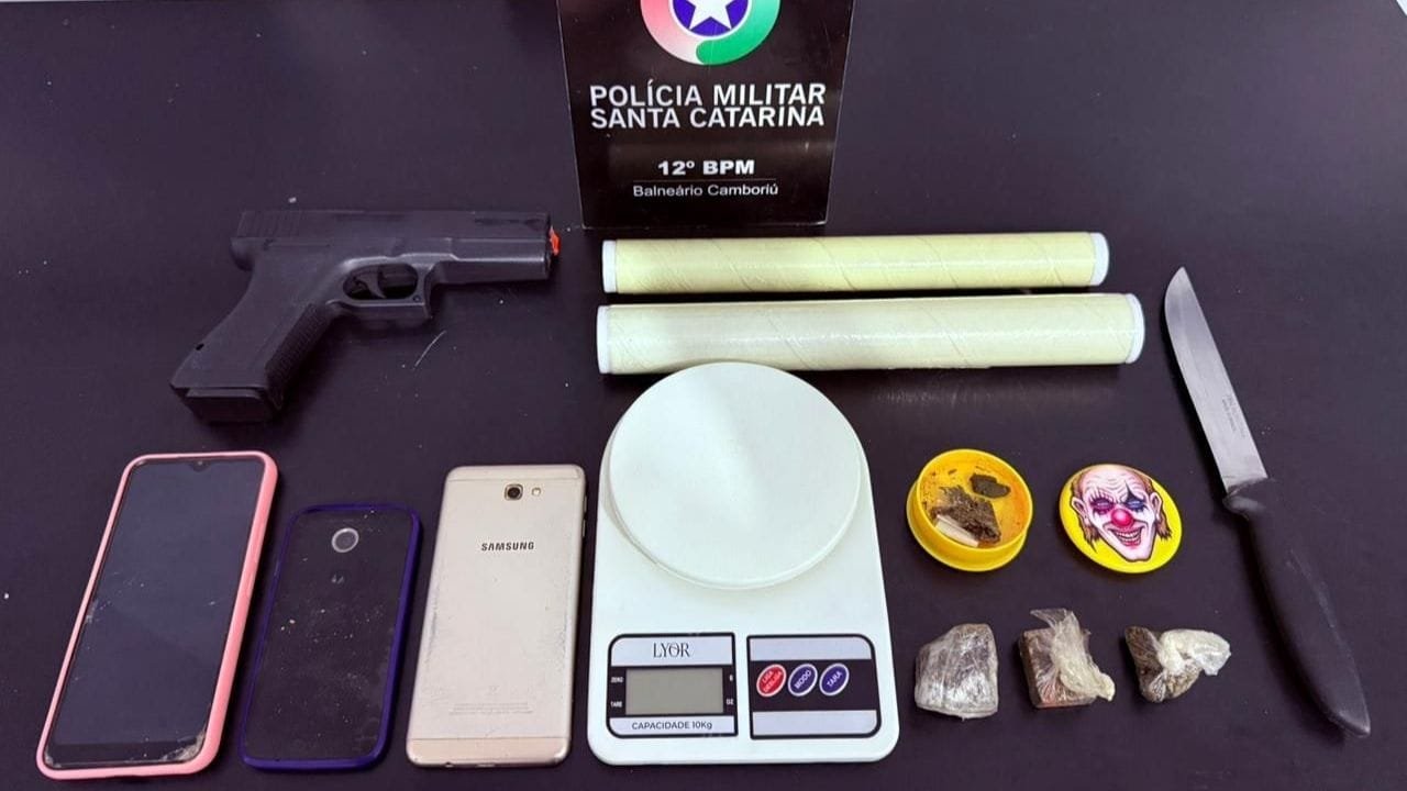 prisão tráfico Camboriú,droga apreendida,PM Camboriú,combate ao tráfico,operação policial Rua Rio Guaíra