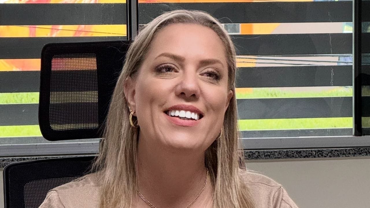 transição de governo Balneário Camboriú,Jade Martins projeto de lei,modernização administração pública,Lei 4.032/2017