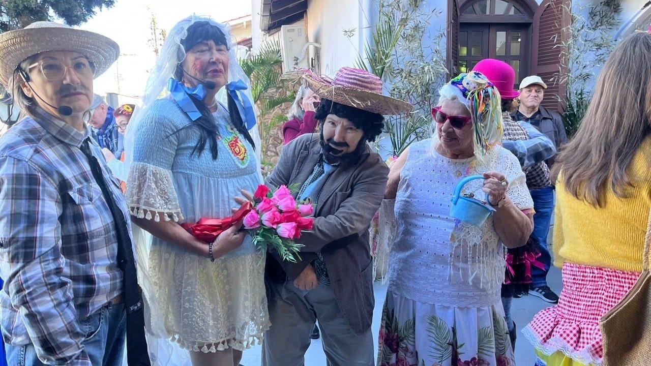 Matinê 60+ Balneário Camboriú,eventos para idosos,Grupo de Teatro 60+,cultura na terceira idade,música sertaneja