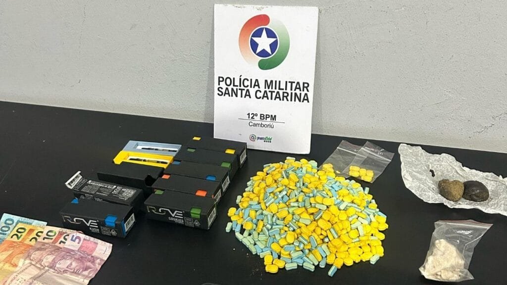 prisão Camboriú,tráfico de drogas SC,Polícia Militar SC,apreensão drogas,operação policial