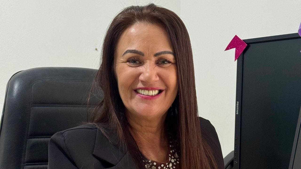 secretária assistência social Balneário Piçarras,Maria Juraci Alexandrino,SUAS Balneário Piçarras,gestão assistência social,secretaria Balneário Piçarras