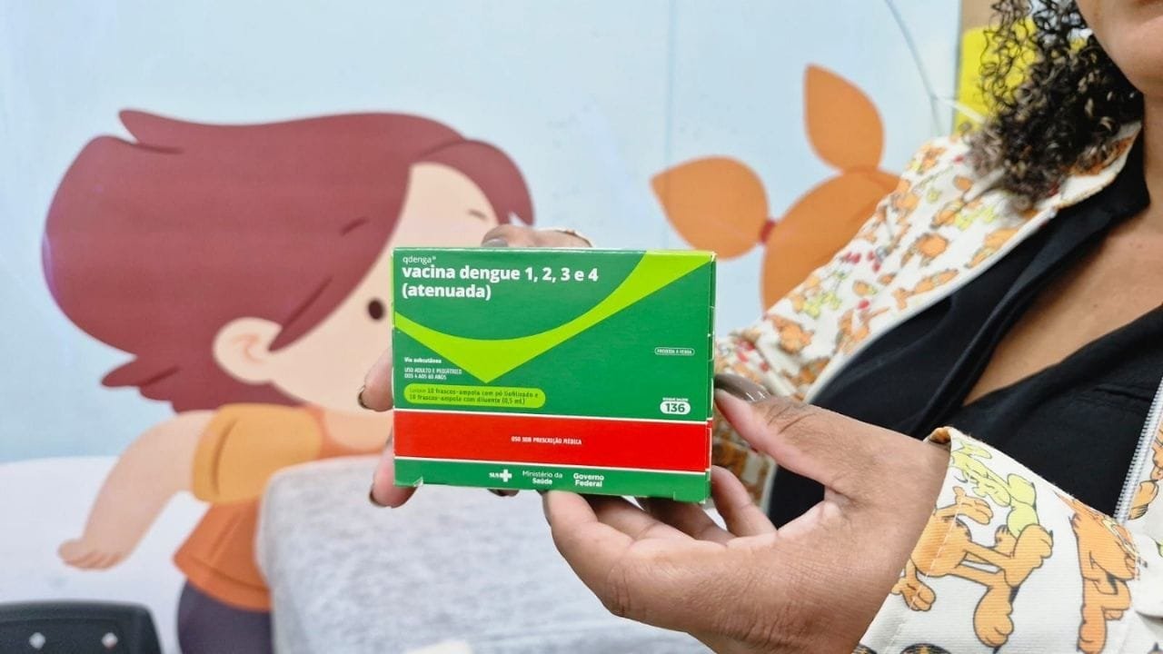 vacina dengue Itapema,segunda dose dengue,adolescentes 10 a 16 anos,vacinação UBS,campanha dengue