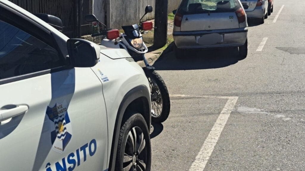 recuperação veículo furtado,Agentes de Trânsito,Vila Real,Fiat Palio,fiscalização trânsito