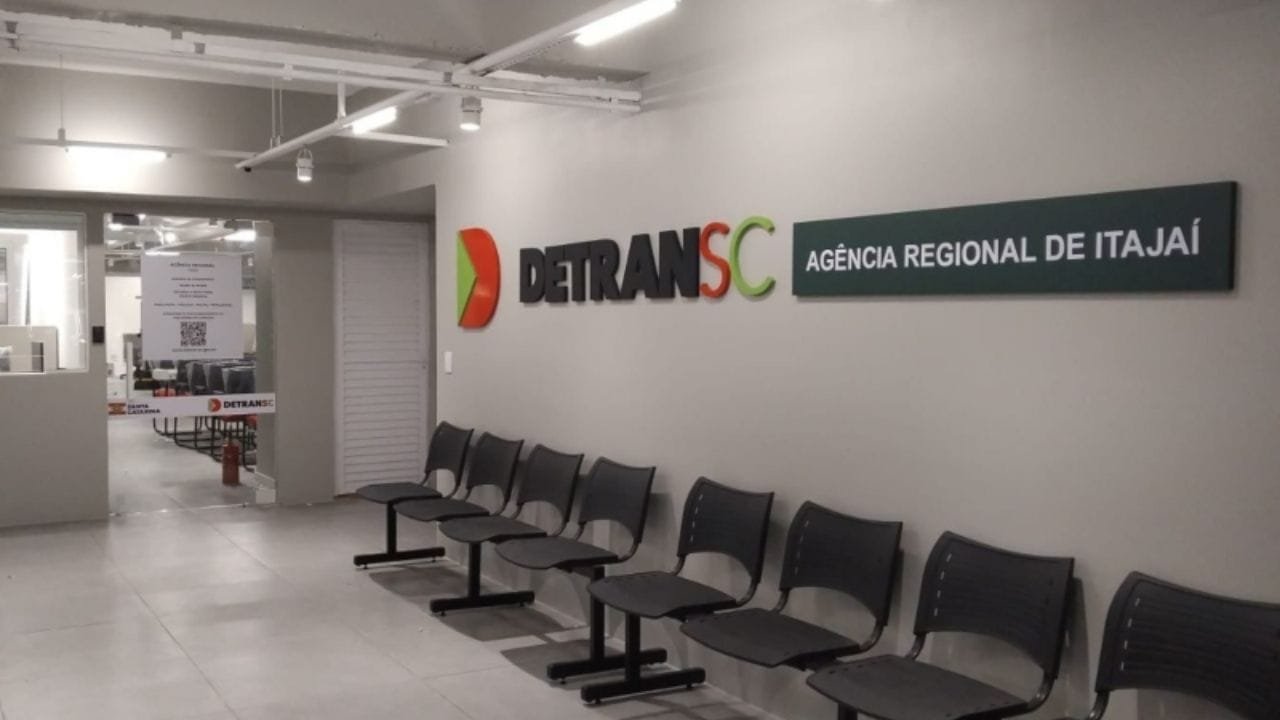 Detran Itajaí,atendimento Detran SC,novos pontos Detran,Itajaí Shopping,Vale Auto Shopping
