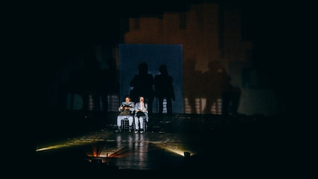 Revista Íntima Itajaí,teatro social SC,Cia La Vaca,teatro catarinense,espetáculo gratuito Itajaí