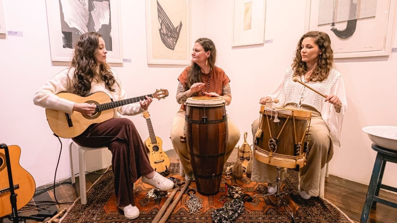 Show Rezo Balneário Camboriú,música popular catarinense,tradições orais femininas,cultura musical SC