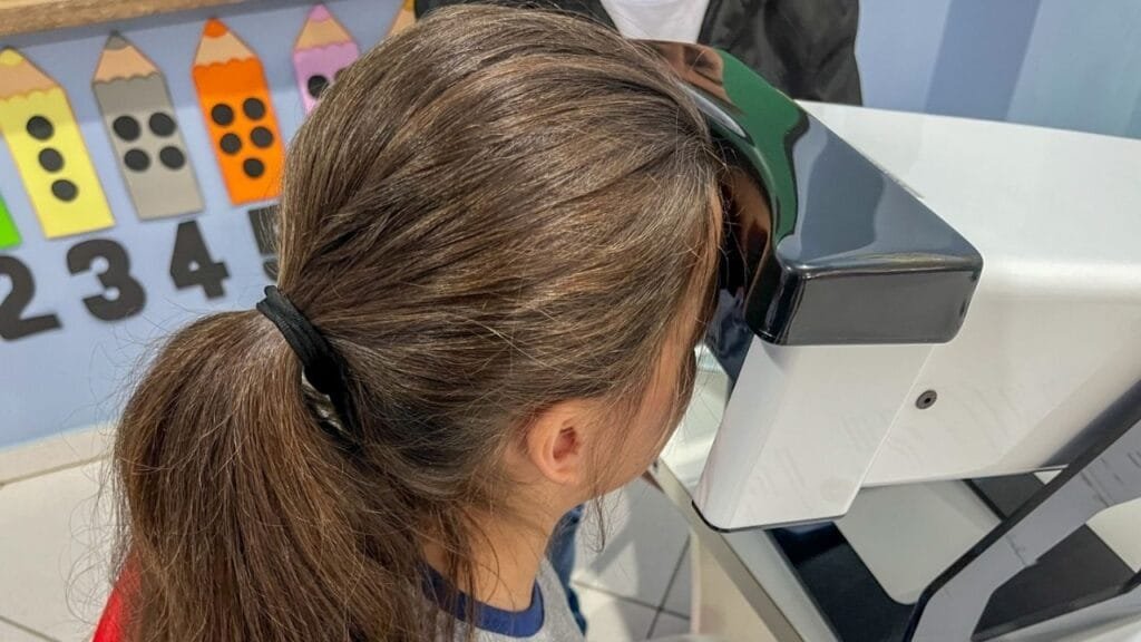 Campanha Visão na Escola,alunos BC,exames oftalmológicos,doação de óculos,saúde ocular crianças