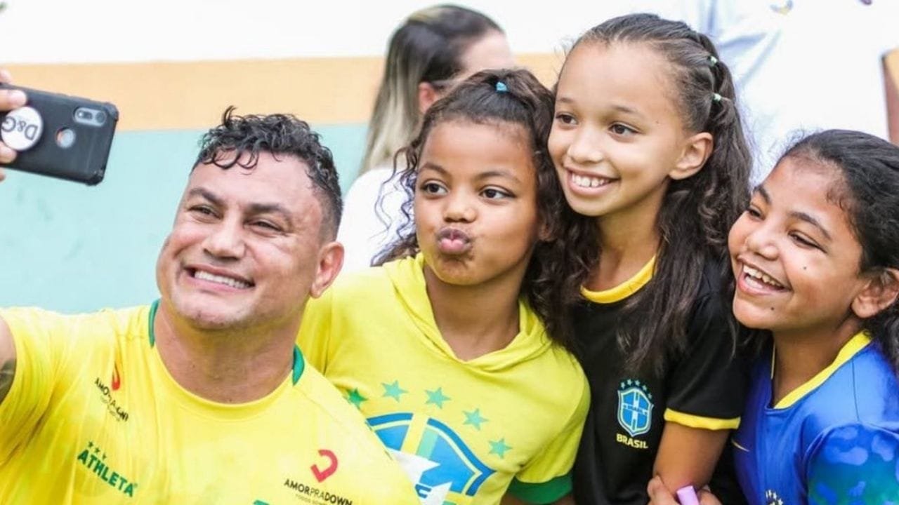 Romário Itapema,Popó jogo beneficente,Pelada dos Amigos 2025,futebol solidário,evento esportivo Itapema