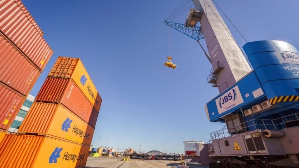 Porto de Itajaí 2025,JBS Terminais,exportações Brasil,crescimento portuário SC
