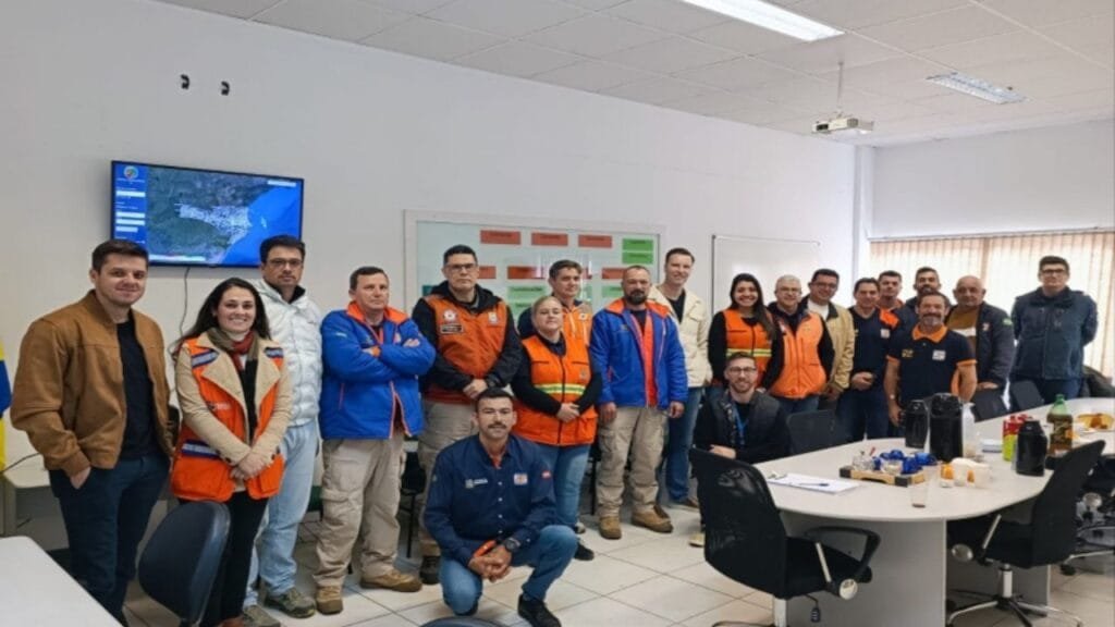 Defesa Civil AMFRI,SGO Itajaí,gestão de emergências SC,prevenção desastres,integração regional