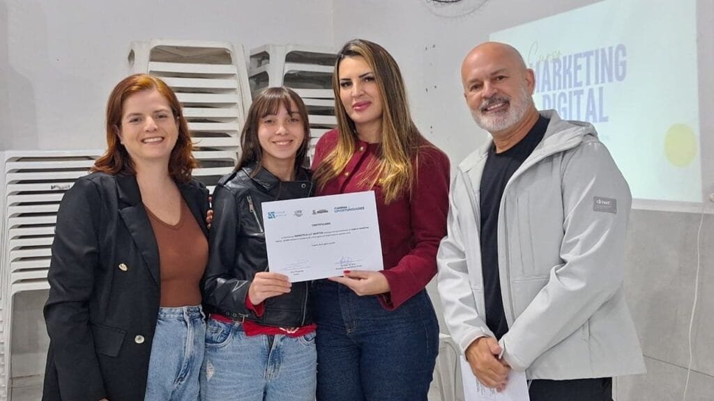 cursos gratuitos Itapema,Itapema de Oportunidades,capacitação profissional Itapema,cursos segunda semestre Itapema,formação jovem Itapema