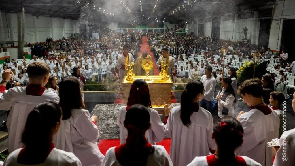 Cerco de Jericó 2025,Camboriú eventos religiosos,Paróquia Divino Espírito Santo,programação de fé